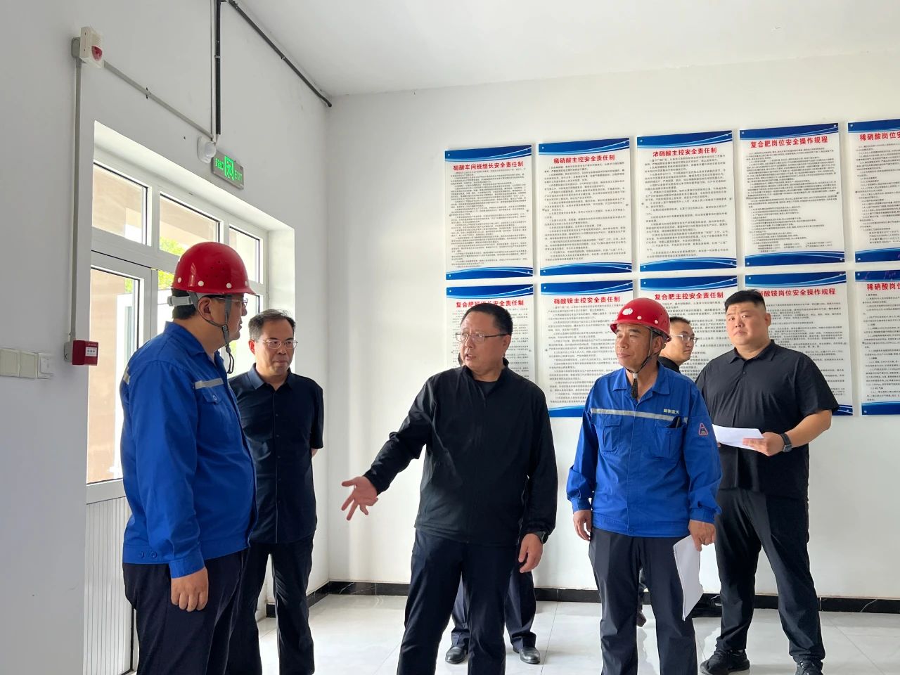 衡水市高新区管委会主任 游晨到冀衡蓝天赛瑞公司调研工作]